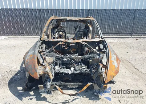 2026 Tesla Model Y Long Range Dual Motor All-Wheel Drive/Long Range Launch Series из США, поврежденный, VIN 7SAYGDEE1TA394561